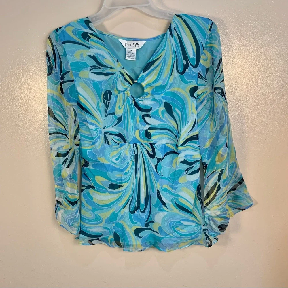 Allison Taylor VTG y2k Printed 100% Silk Blouse - Picture 1 of 14